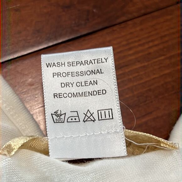 Francesca’s Collection White One Shoulder Tiered Tunic Top Mini Dress - Picture 8 of 8